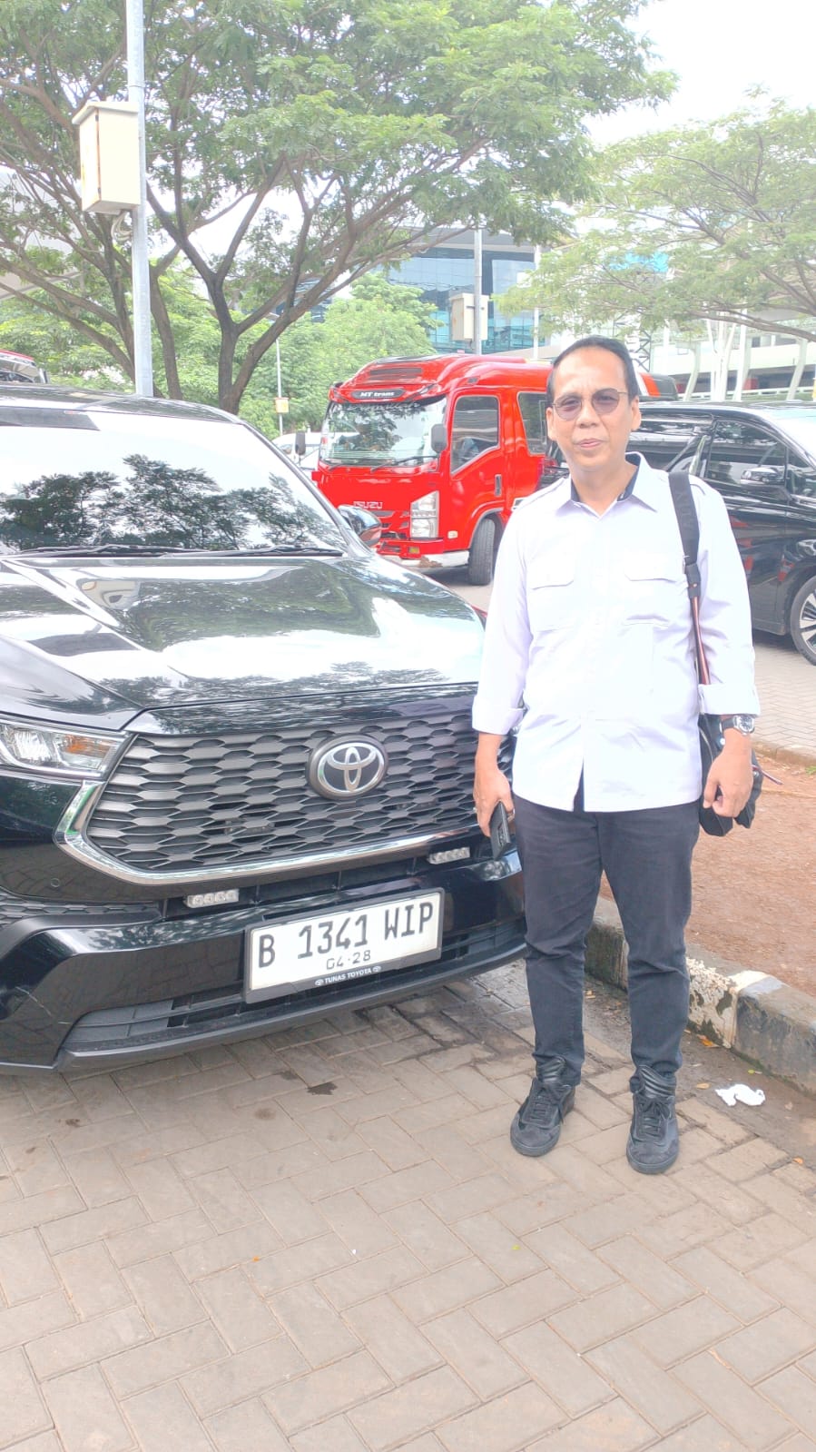 INNOVA ZENIX